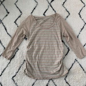 3/4 sleeve maternity top